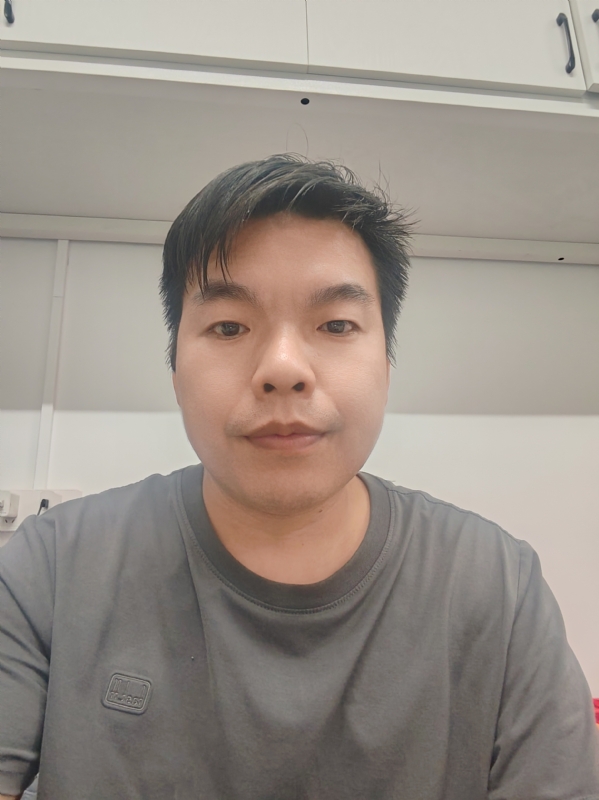 老张的第二张照片--铜仁闪婚服务中心